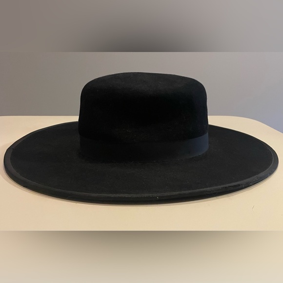 Handmade Amish Hat - Picture 2 of 7